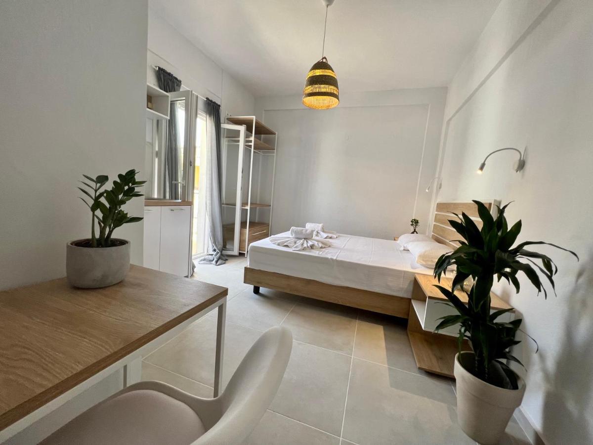 אגיוס גיורגיוס Issos Residence מראה חיצוני תמונה